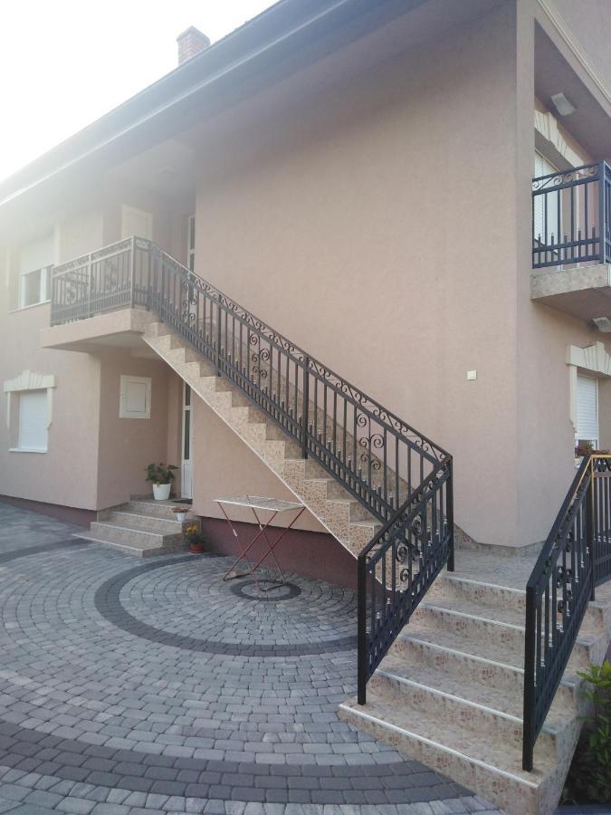Blagojevic Guča Exterior foto